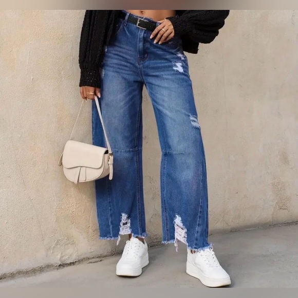 Blue Flare Wide Leg Jeans with Distressed Hem - Picture 4 of 13